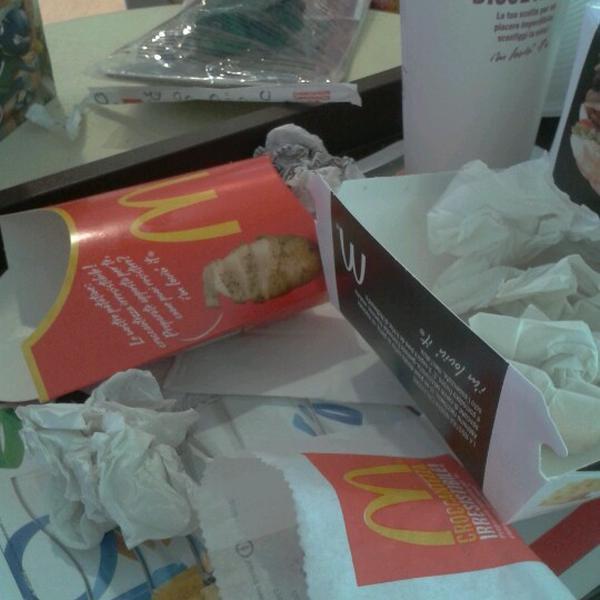 Photo taken at Auchan by Pierluigi C. on 6/28/2012-意大利普利亚梅萨涅阿皮亚7号国道10公里处 Photo taken at Auchan by Pierluigi C. on 6/28/2012