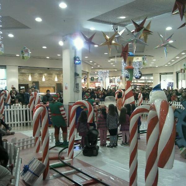 Photo taken at Auchan by Antonello B. on 12/11/2011-意大利普利亚梅萨涅阿皮亚7号国道10公里处 Photo taken at Auchan by Antonello B. on 12/11/2011