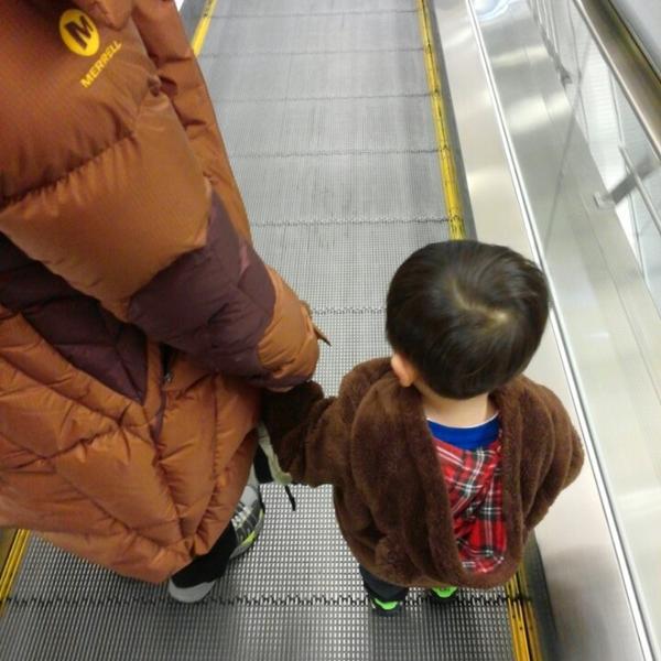 Photo taken at 이마트 (E-Mart) by Kenneth L. on 12/30/2013-忠清北道忠州市新尼面中原洞3420易买得超市 Photo taken at 이마트 (E-Mart) by Kenneth L. on 12/30/2013