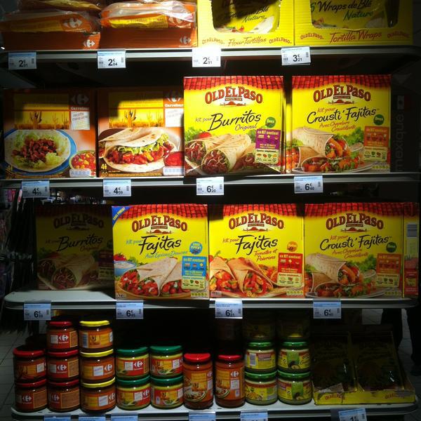 Photo taken at Carrefour by Bógar A. on 4/22/2013