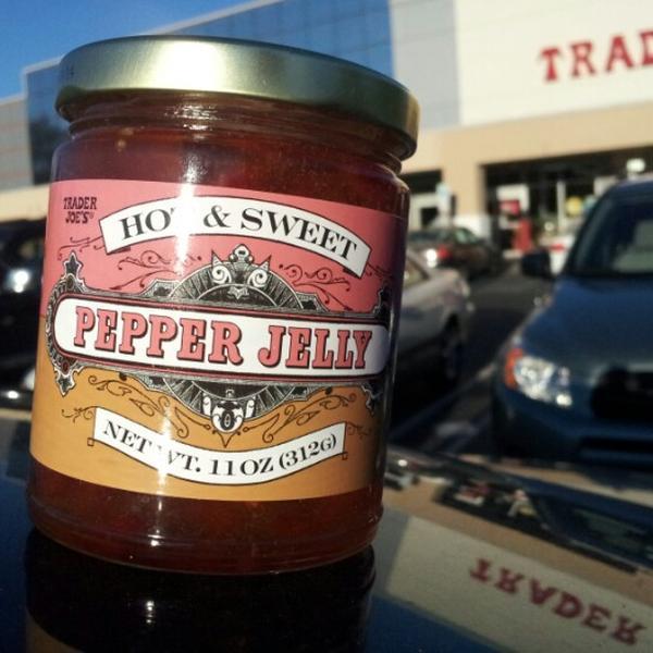 Photo taken at Trader Joe's by Evan O. on 9/23/2012-纽泽西州帕拉默斯米德兰大道404号 Photo taken at Trader Joe's by Evan O. on 9/23/2012