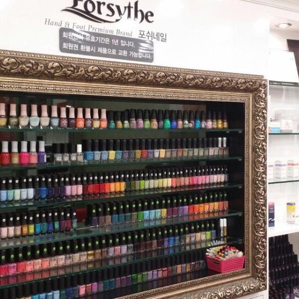 Photo taken at 홈플러스 (Home Plus) by 민수 조. on 7/7/2014-京畿道高阳市一山东区中央路1275号路64号(一山店) Photo taken at 홈플러스 (Home Plus) by 민수 조. on 7/7/2014