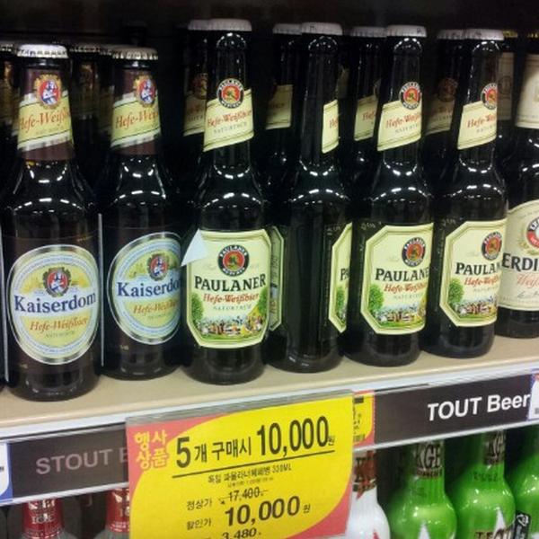 Photo taken at 홈플러스 (Home plus) by 승훈 이. on 9/8/2012-大邱市东区东村路127号(东村店) Photo taken at 홈플러스 (Home plus) by 승훈 이. on 9/8/2012