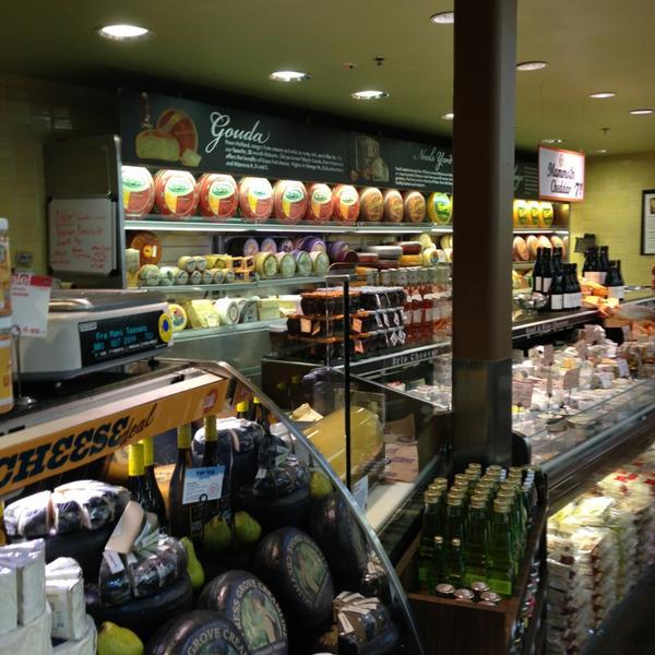 Photo taken at Whole Foods Market by John T. on 5/25/2013-加利福尼亚州威尼斯林肯大道225号 Photo taken at Whole Foods Market by John T. on 5/25/2013