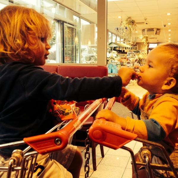 Photo taken at Rewe by fabiola b. on 7/21/2014