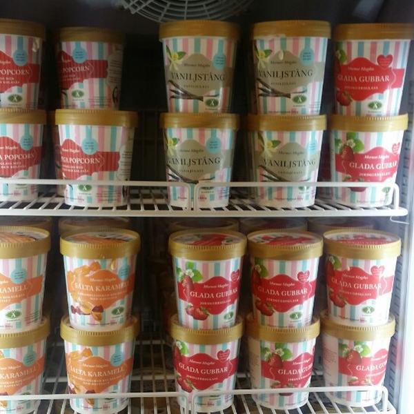 Photo taken at ICA Supermarket Sabbatsberg by Matt W. on 2/18/2015