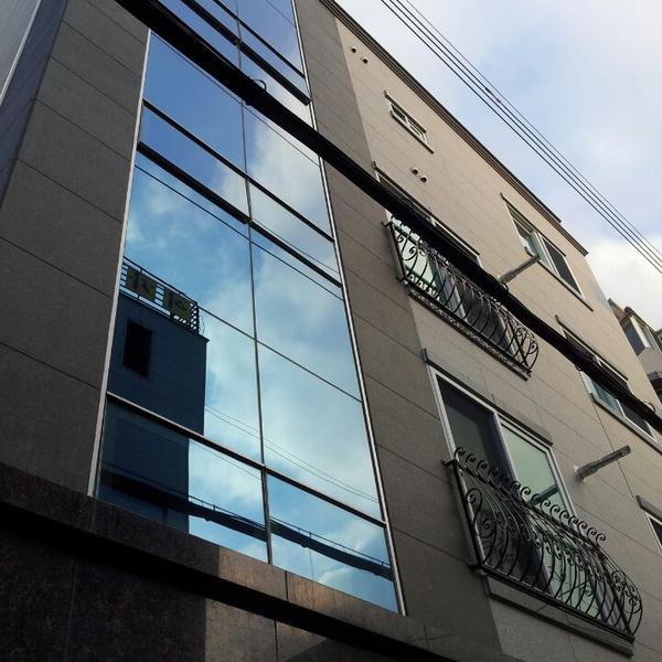 Photo taken at 홈플러스 / Home Plus by 문선남 소. on 2/19/2013