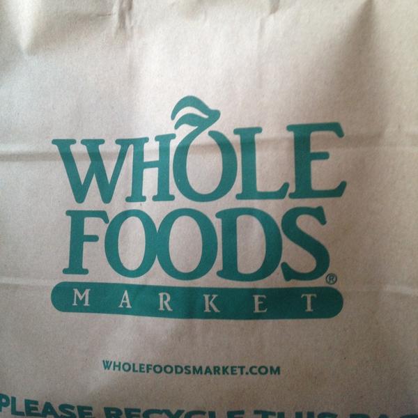 Photo taken at Whole Foods Market by Brian L. on 1/22/2013-乔治亚州德卢斯州桥路5945号 Photo taken at Whole Foods Market by Brian L. on 1/22/2013