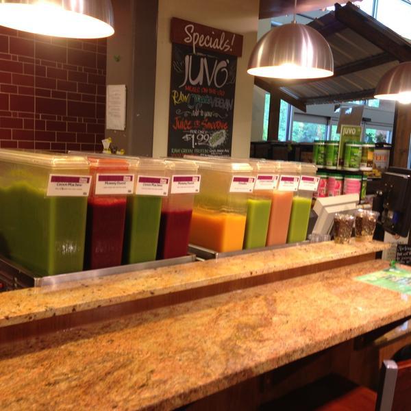 Photo taken at Whole Foods Market by Shawn M. on 4/19/2013-乔治亚州德卢斯州桥路5945号 Photo taken at Whole Foods Market by Shawn M. on 4/19/2013