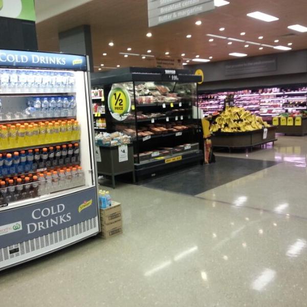 Woolworths超市旺加拉塔店 维多利亚州3741 布赖特 加文街87-91号