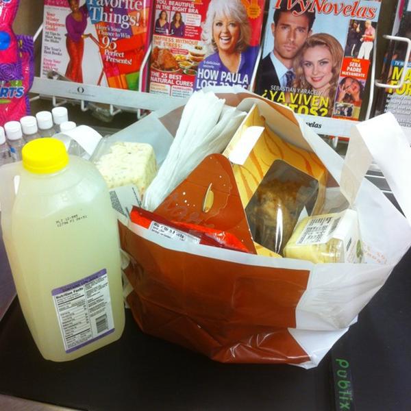 Photo taken at Publix by Dor L. B. on 11/2/2012