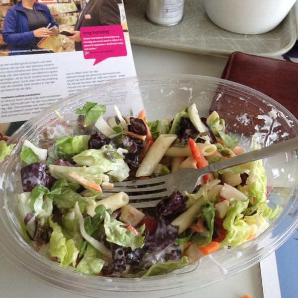 Photo taken at HEMA by Fayka on 10/12/2013-荷兰南荷兰省福尔堡今敏朱莉安娜大街231号 Photo taken at HEMA by Fayka on 10/12/2013