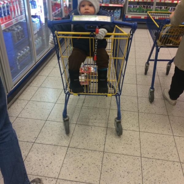 Photo taken at S-market by Susan Mikaela on 12/5/2014-西南芬兰区诺西艾宁灭图斯特巷1 Photo taken at S-market by Susan Mikaela on 12/5/2014