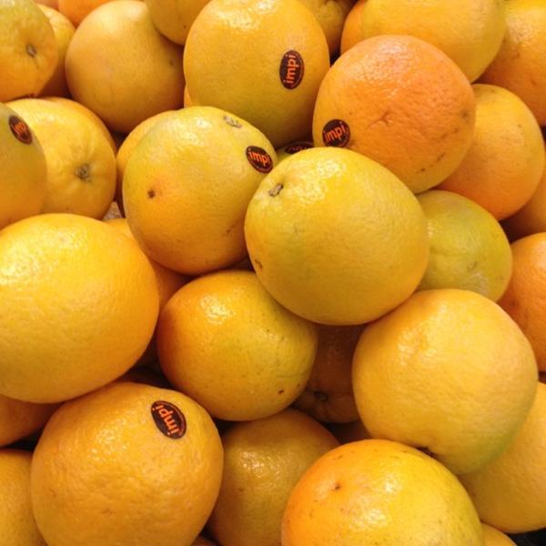 Photo taken at Woolworths by tsvnq on 3/11/2012