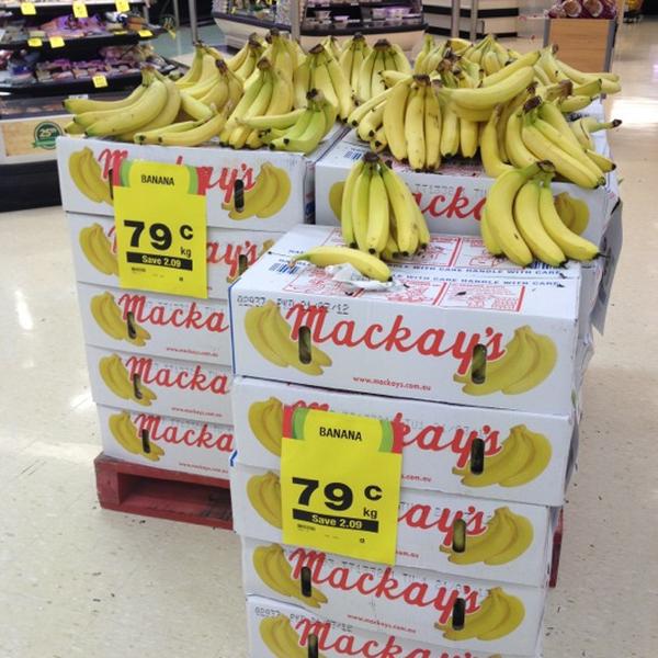 Photo taken at Woolworths by tsvnq on 4/1/2012