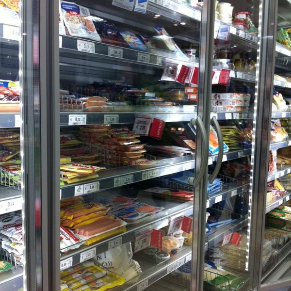 Photo taken at Coop by Sandro P. on 1/18/2014-意大利威尼托维琴察班迪耶拉路17 Photo taken at Coop by Sandro P. on 1/18/2014
