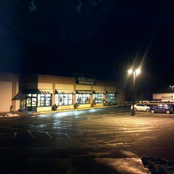 Photo taken at Whole Foods Market by Allan K. on 11/1/2011-美国马萨诸塞州安多佛铁路街40 Photo taken at Whole Foods Market by Allan K. on 11/1/2011