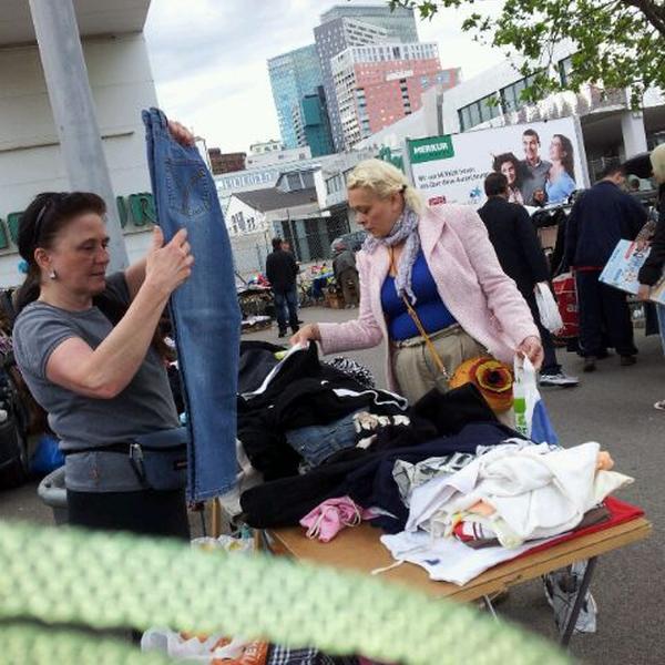 Photo taken at MERKUR by Anna Genial L. on 5/6/2012