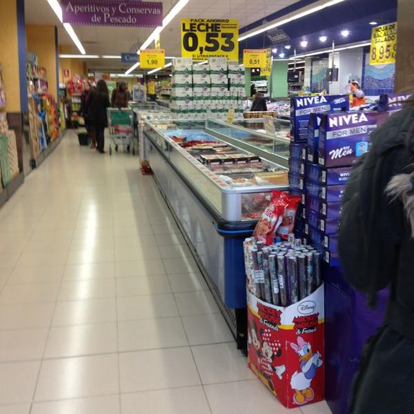 Photo taken at Mercadona by Miriam C. on 3/12/2013