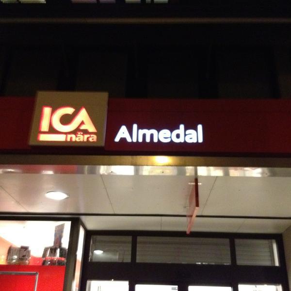 Photo taken at ICA Nära Almedal by Tatiana T. on 1/2/2013