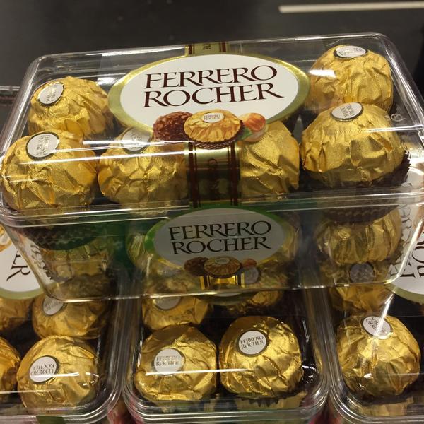 Photo taken at Colruyt by Yani 