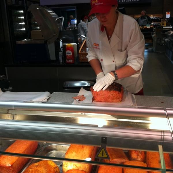 Photo taken at BILLA by F17 G. on 5/13/2011