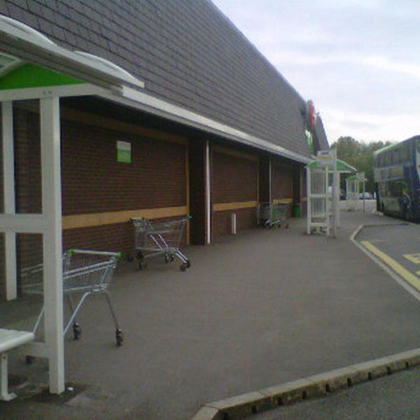 Photo taken at Asda by John S. on 5/19/2012-英国兰开夏郡普雷斯顿皮特曼路 Photo taken at Asda by John S. on 5/19/2012
