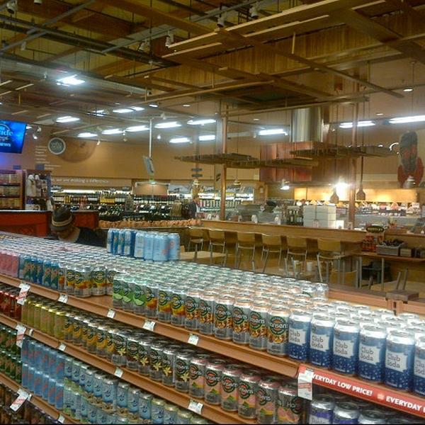 Photo taken at Whole Foods Market by Andy L. on 10/21/2012-加利福尼亚州埃尔塞贡多塞普尔维达大道760 Photo taken at Whole Foods Market by Andy L. on 10/21/2012