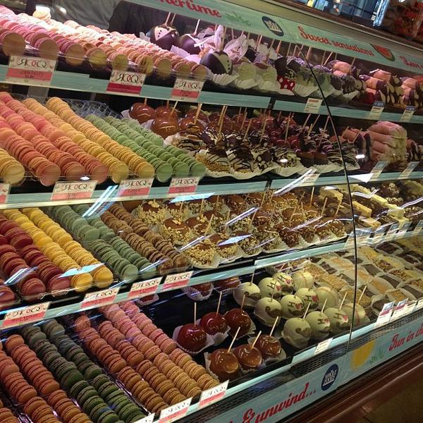 Photo taken at Whole Foods Market by Linda H. on 5/31/2013-加利福尼亚州埃尔塞贡多塞普尔维达大道760 Photo taken at Whole Foods Market by Linda H. on 5/31/2013