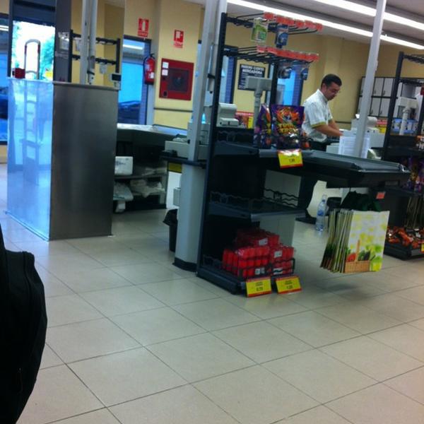 Photo taken at Mercadona by Vanessa J. on 10/29/2012