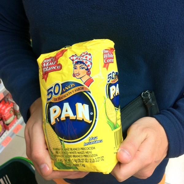 Photo taken at Mercadona by Rld_ G. on 9/29/2012