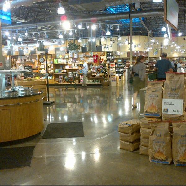 Photo taken at Whole Foods Market by Jeff P. on 4/24/2013-奥勒冈蒂伽德西南布里奇波特路7380 (西南hazelfern路) Photo taken at Whole Foods Market by Jeff P. on 4/24/2013