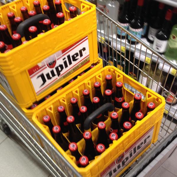 Photo taken at Proxy Delhaize by Franky N. on 5/29/2015