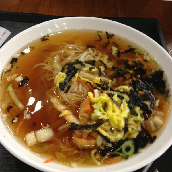 Photo taken at 이마트 / E-Mart by Meeyoung L. on 1/15/2013-大田市东区1689易买得超市 Photo taken at 이마트 / E-Mart by Meeyoung L. on 1/15/2013