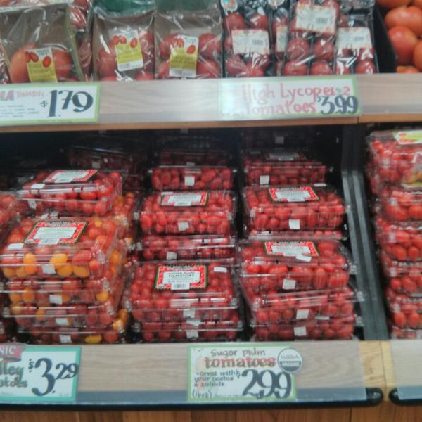 Photo taken at Trader Joe's by My B. on 7/20/2013-美国加利福尼亚州圣荷西科尔曼大道635 Photo taken at Trader Joe's by My B. on 7/20/2013