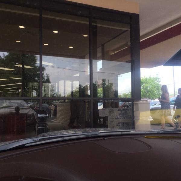 Photo taken at Trader Joe's by Mark B. on 5/31/2014-德克萨斯州达拉斯格林韦大道情人巷5550号 Photo taken at Trader Joe's by Mark B. on 5/31/2014