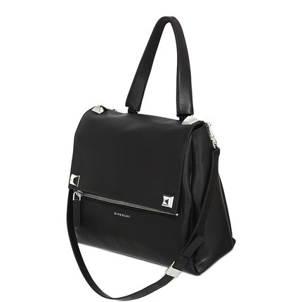 Givenchy/纪梵希givenchy女包16新款铆钉纯牛皮单肩包61I-D1A014 Givenchy/纪梵希givenchy女包16新款铆钉纯牛皮单肩包61I-D1A014