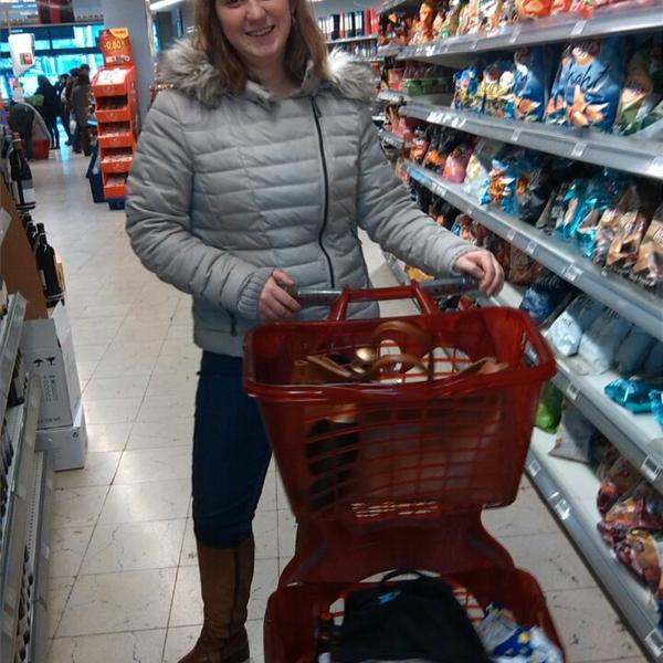 Photo taken at Proxy Delhaize by Saar M. on 2/13/2014