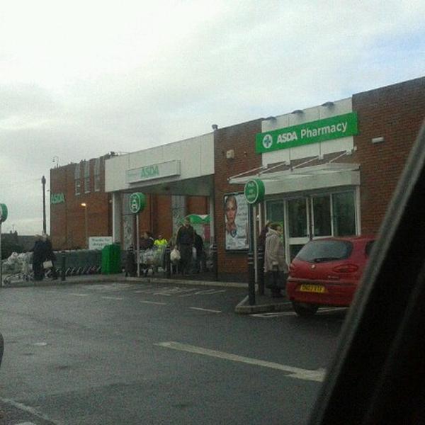 Photo taken at Asda by Gez B. on 1/12/2013-英国西密德兰西米德兰兹郡皮尔森街 Photo taken at Asda by Gez B. on 1/12/2013