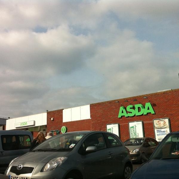 Asda 英国西密德兰西米德兰兹郡皮尔森街