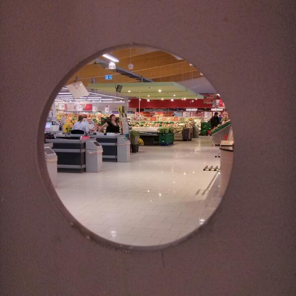 Photo taken at REWE by Sven G. on 8/8/2013-德国柏林沃兰科大道15 Photo taken at REWE by Sven G. on 8/8/2013