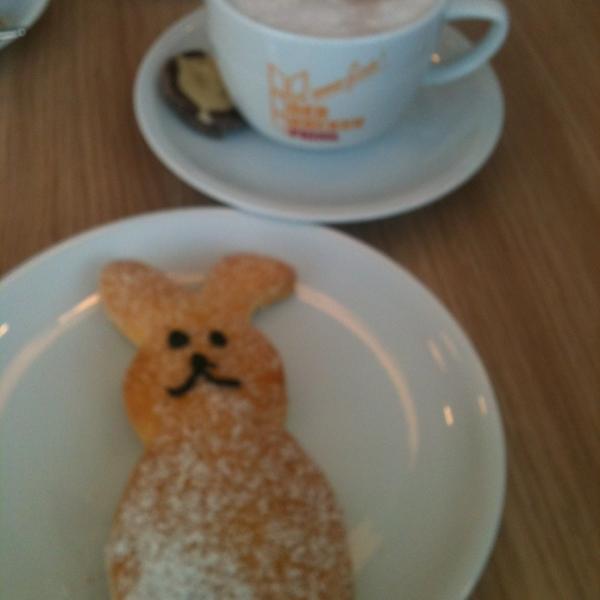 Photo taken at REWE by Sven G. on 3/26/2013-德国柏林沃兰科大道15 Photo taken at REWE by Sven G. on 3/26/2013