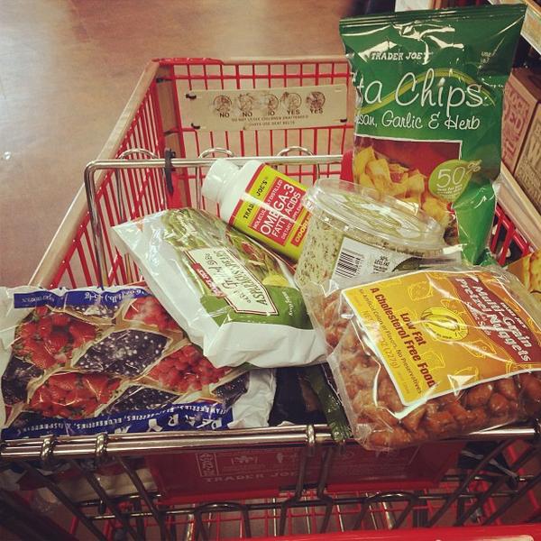 Photo taken at Trader Joe's by Eric H. on 2/11/2013-美国加利福尼亚州拉梅萨穆雷街5495 Photo taken at Trader Joe's by Eric H. on 2/11/2013