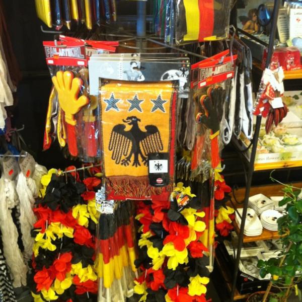 Photo taken at EDEKA Melic by ACHTUNG FUSSBALL™ on 6/2/2012-德国巴伐利亚慕尼黑新乌尔姆 Photo taken at EDEKA Melic by ACHTUNG FUSSBALL™ on 6/2/2012