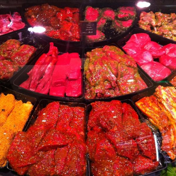 Photo taken at EDEKA Melic by ACHTUNG FUSSBALL™ on 7/28/2012