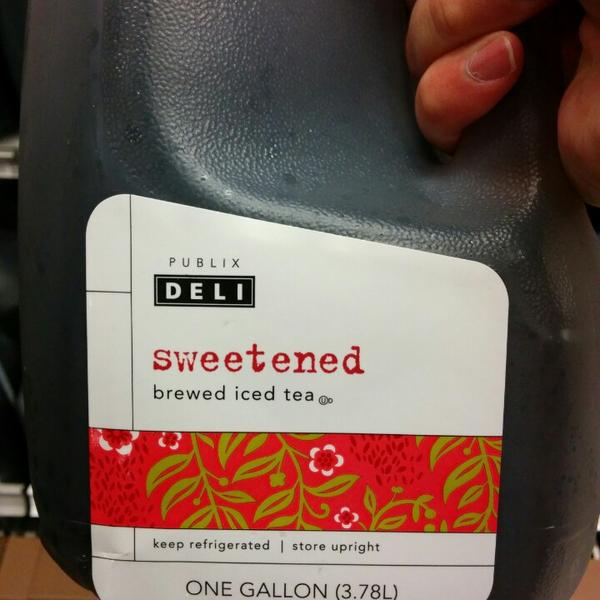 Photo taken at Publix Super Market at Northshore Town Center by Jon H. on 6/14/2014-美国田纳西州诺克斯维尔镇中心大道2010 Photo taken at Publix Super Market at Northshore Town Center by Jon H. on 6/14/2014