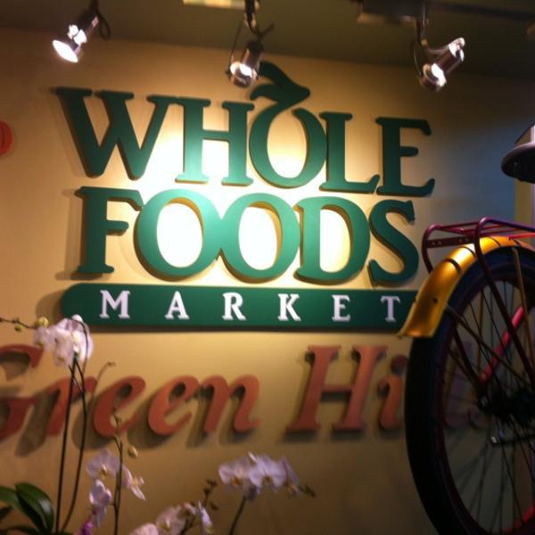 Photo taken at Whole Foods Market by Casey B. on 6/19/2012-田纳西州纳什维尔市希尔斯伯勒帕克(在沃菲尔德区)4021 Photo taken at Whole Foods Market by Casey B. on 6/19/2012