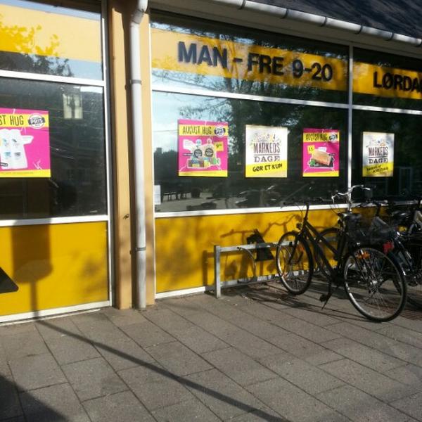 Photo taken at Netto by Soffie R. on 8/29/2012