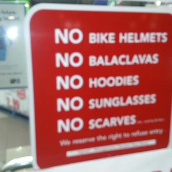 新西兰当地居民买的特色商品New World超市奥克兰市店图片库 新西兰当地居民买的特色商品New World超市奥克兰市店图片库