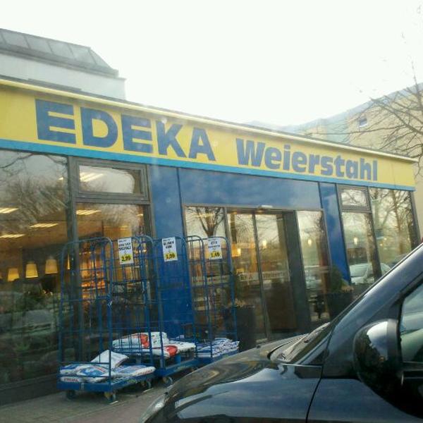 Photo taken at EDEKA by Simon on 2/6/2012